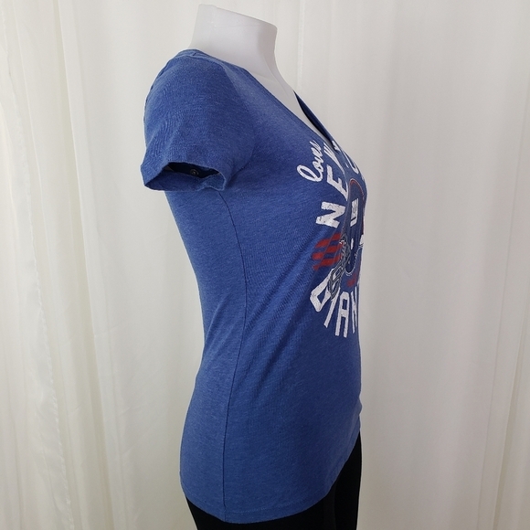 NFL Team Apparel New York Giants v-neck tee size XS - Picture 4 of 6
